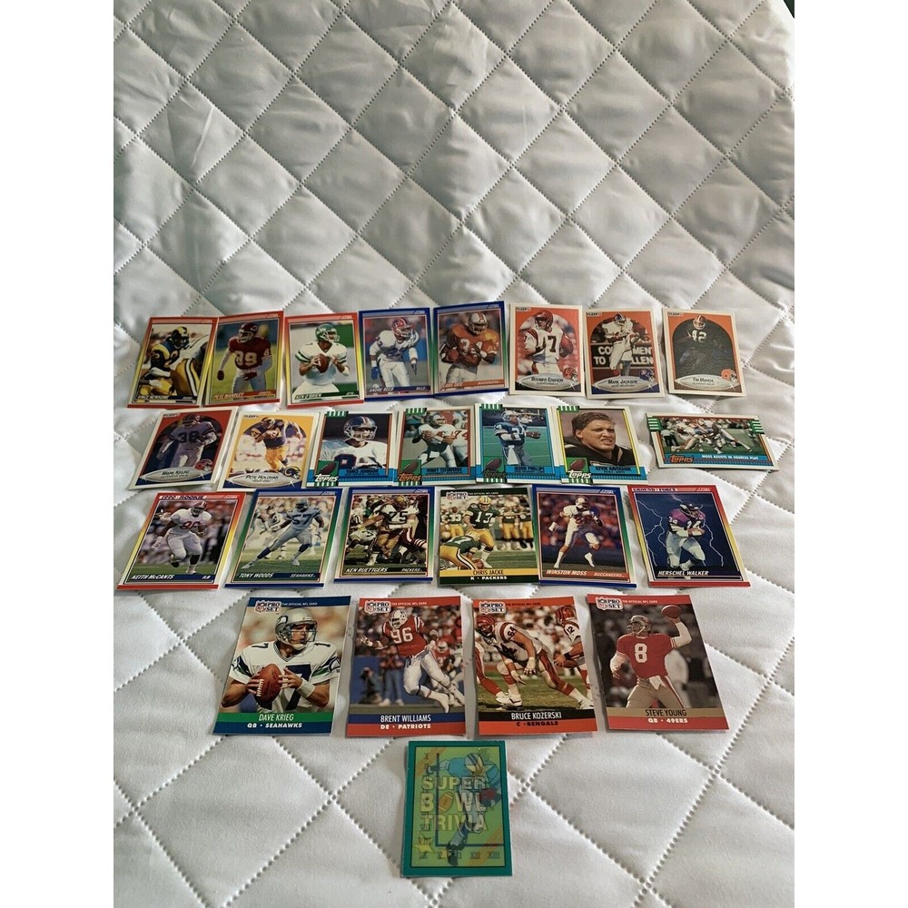 1990's NFL Assorted Players Trading Card Lot (See Pictures) Nice!! LOOK!!25 Card